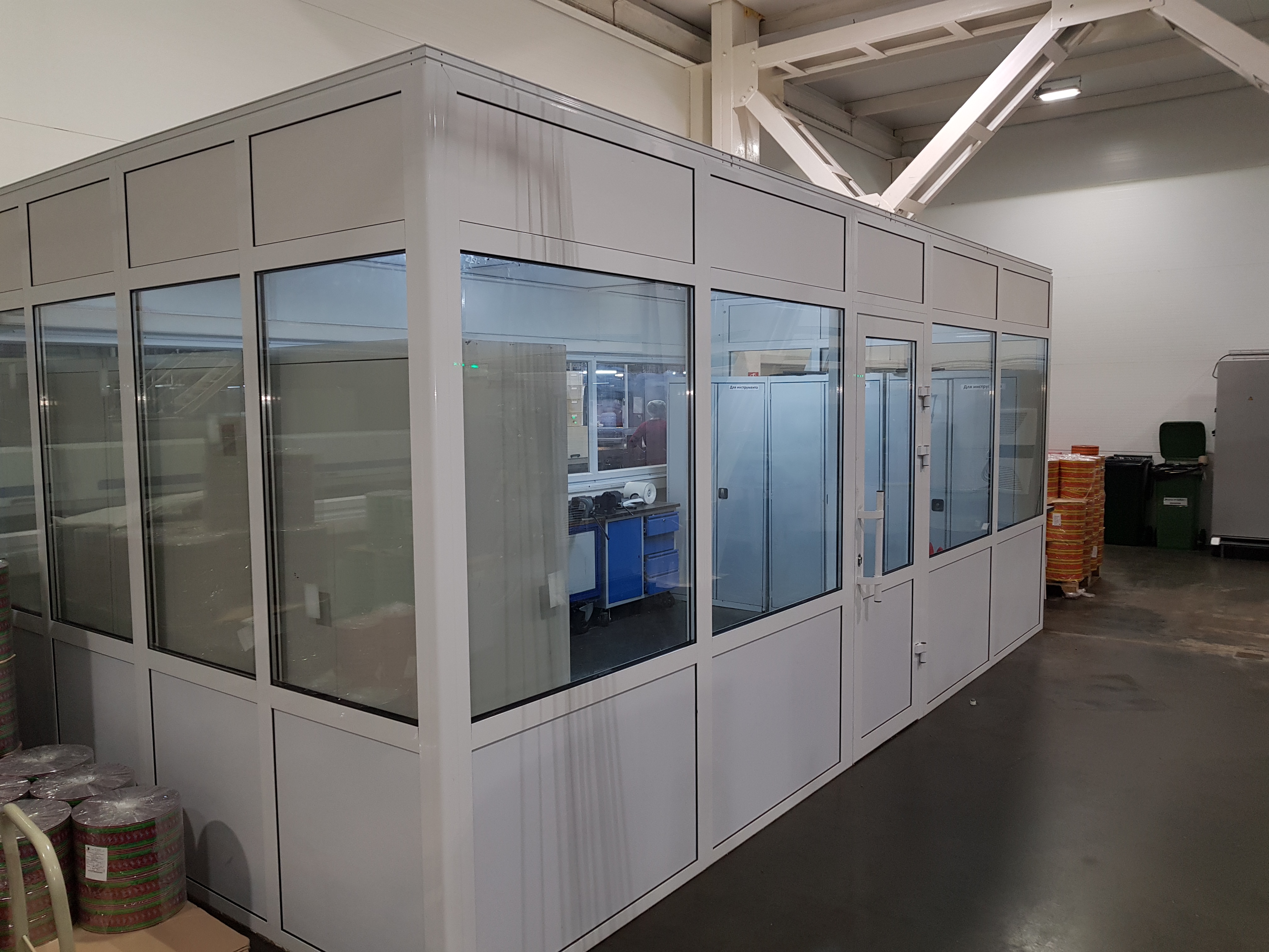 Перегородки из алюминиевого профиля ALUTECH C43, С48
