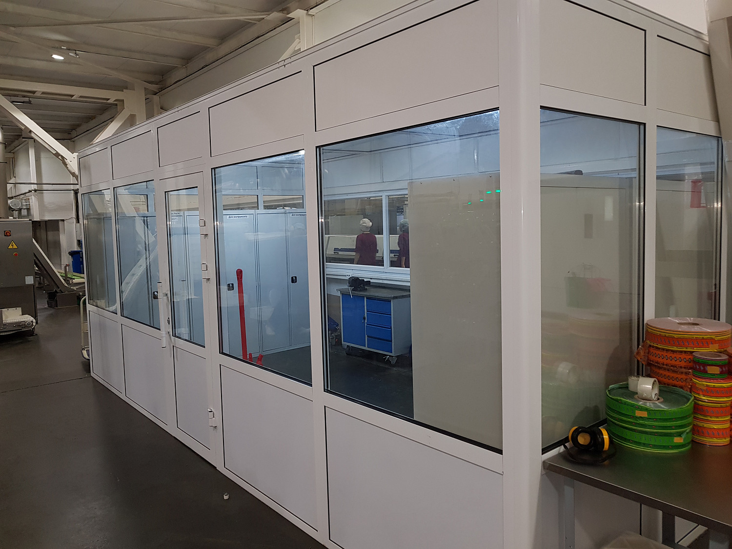 Перегородки из алюминиевого профиля ALUTECH C43, С48
